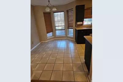 2607 Cherrylawn Drive, Taylor, TX 76574 - Photo 9