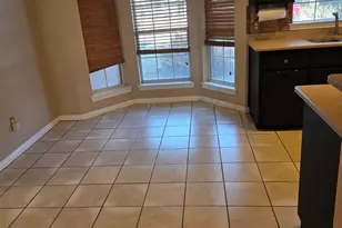 2607 Cherrylawn Dr, Taylor, TX 76574 - Photo 9