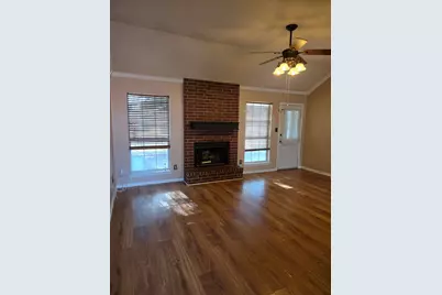 2607 Cherrylawn Drive, Taylor, TX 76574 - Photo 7