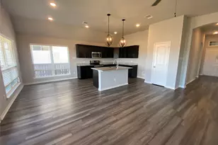 806 Hollyhock Dr, Temple, TX 76502 - Photo 5