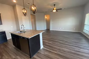 806 Hollyhock Dr, Temple, TX 76502 - Photo 9