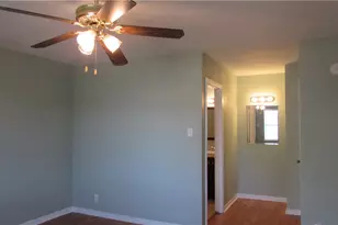 2208 Mission Hill Dr, Austin, TX 78741 - Photo 13