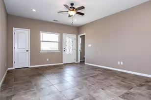 134 Honopu Dr, Bastrop, TX 78602 - Photo 7