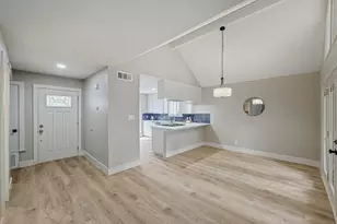 6004 Shadow Valley Cove, Austin, TX 78731 - Photo 5