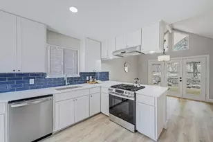 6004 Shadow Valley Cove, Austin, TX 78731 - Photo 11