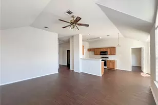 2644 Gate Ridge Dr, Austin, TX 78748 - Photo 9