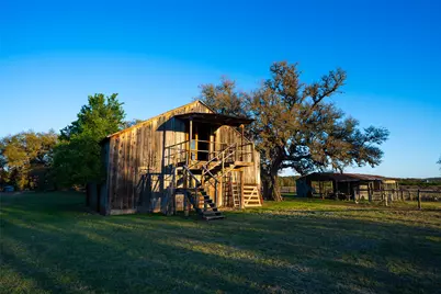 1294 Crabapple Road, Blanco, TX 78606 - Photo 19