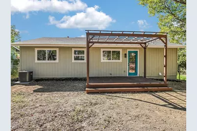 7004 Craybrough Circle, Austin, TX 78724 - Photo 5