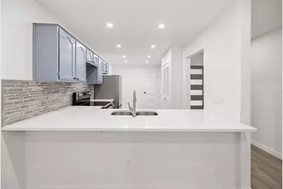 7211 Lakewood Drive #C111, Austin, TX 78750 - Photo 3