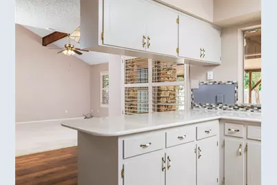 2101 Kent Street, Taylor, TX 76574 - Photo 21