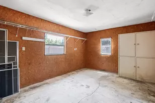 2101 Kent St, Taylor, TX 76574 - Photo 35