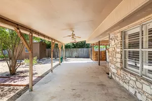 2101 Kent St, Taylor, TX 76574 - Photo 37