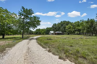 6843 S Lakewood Drive, Georgetown, TX 78633 - Photo 7