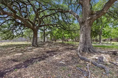 6843 S Lakewood Drive, Georgetown, TX 78633 - Photo 21