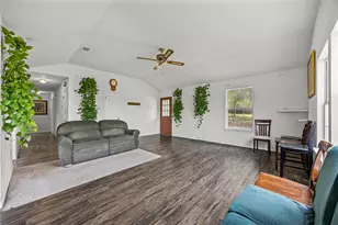 6843 S Lakewood Dr, Georgetown, TX 78633 - Photo 11