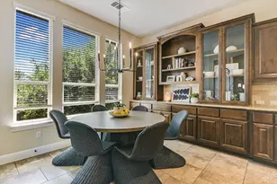 8813 Fescue Ln, Austin, TX 78738 - Photo 5