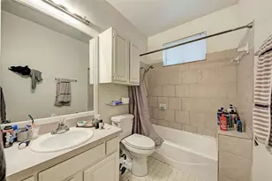 1205 W 22 1/2 St, Austin, TX 78705 - Photo 15