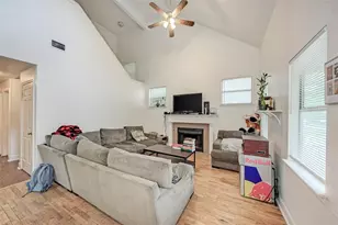 1205 W 22 1/2 St, Austin, TX 78705 - Photo 5