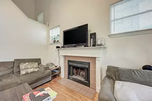 1205 W 22 1/2 St, Austin, TX 78705 - Photo 7