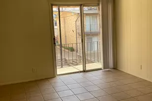 2612 Salado Street St, Austin, TX 78705 - Photo 7