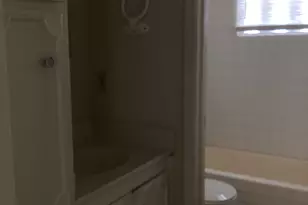 2612 Salado Street St, Austin, TX 78705 - Photo 15