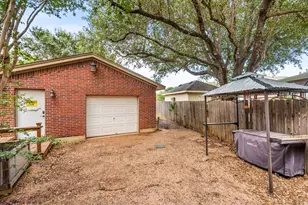 9014 Brimstone Ln, Austin, TX 78717 - Photo 33
