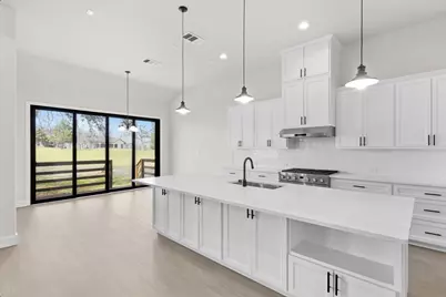 2808 Aurora, Horseshoe Bay, TX 78657 - Photo 11