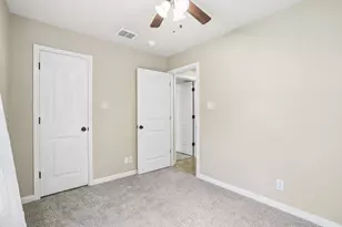 1427 Bonnyview Dr, Canyon Lake, TX 78133 - Photo 15