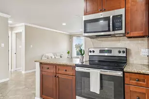 1427 Bonnyview Dr, Canyon Lake, TX 78133 - Photo 7