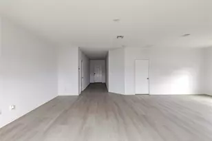 772 Circle Wy, Jarrell, TX 76537 - Photo 9