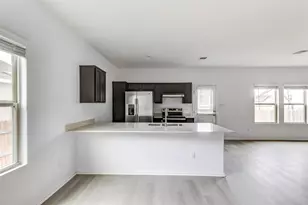 772 Circle Wy, Jarrell, TX 76537 - Photo 11