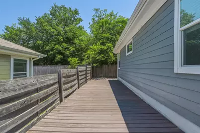 7208 Lysander Court, Austin, TX 78741 - Photo 15