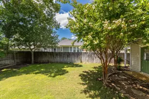 515 Wolf St, Schulenburg, TX 78956 - Photo 33