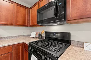 605 Chambers Creek Ct, Georgetown, TX 78633 - Photo 17