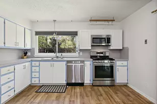 5304 Harvest Ln, Austin, TX 78745 - Photo 19