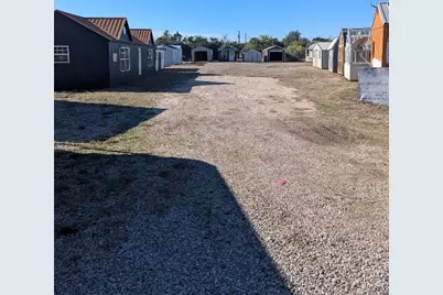 1511 US Hwy 290 Highway, Dripping Springs, TX 78620 - Photo 31