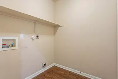 125 Bayliss Street, Hutto, TX 78634 - Photo 21