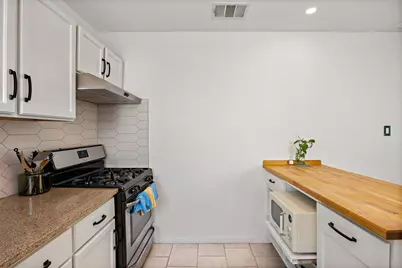 933 E 51st Street, Austin, TX 78751 - Photo 13