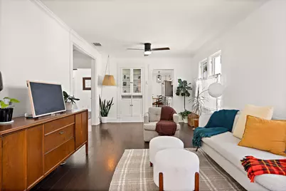 933 E 51st Street, Austin, TX 78751 - Photo 5