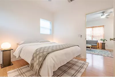 933 E 51st Street, Austin, TX 78751 - Photo 31