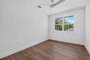 300 W Mockingbird Ln, Austin, TX 78745 - Photo 17