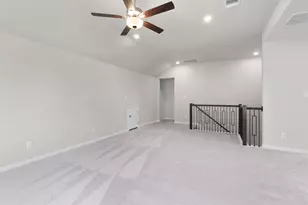 221 Comet Pointe Dr, Georgetown, TX 78628 - Photo 21