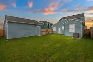 106 Cherry Blossom Ln, Taylor, TX 76574 - Photo 25