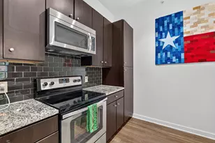 1900 Barton Springs Rd, Austin, TX 78704 - Photo 7