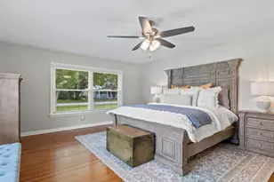 705 Whitehead St, Smithville, TX 78957 - Photo 23