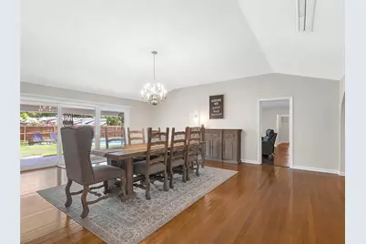 705 Whitehead Street, Smithville, TX 78957 - Photo 9