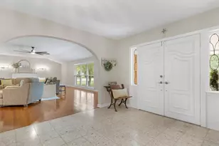 705 Whitehead St, Smithville, TX 78957 - Photo 5