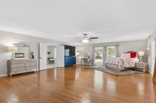 705 Whitehead St, Smithville, TX 78957 - Photo 15