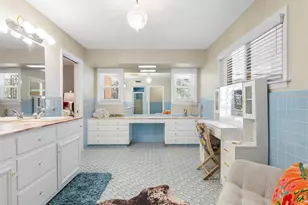 705 Whitehead St, Smithville, TX 78957 - Photo 19