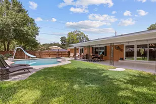 705 Whitehead St, Smithville, TX 78957 - Photo 31